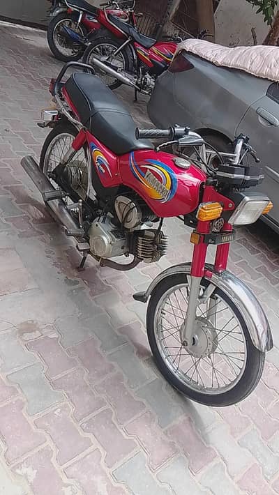 YAMAHA EXCELLENCE YB100