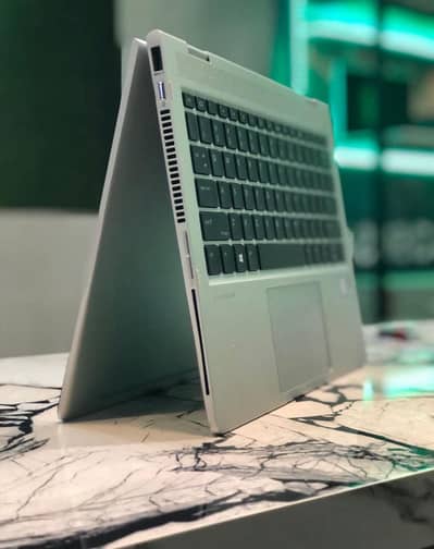 Hp Elitebook 830 G5/6 2-in-1