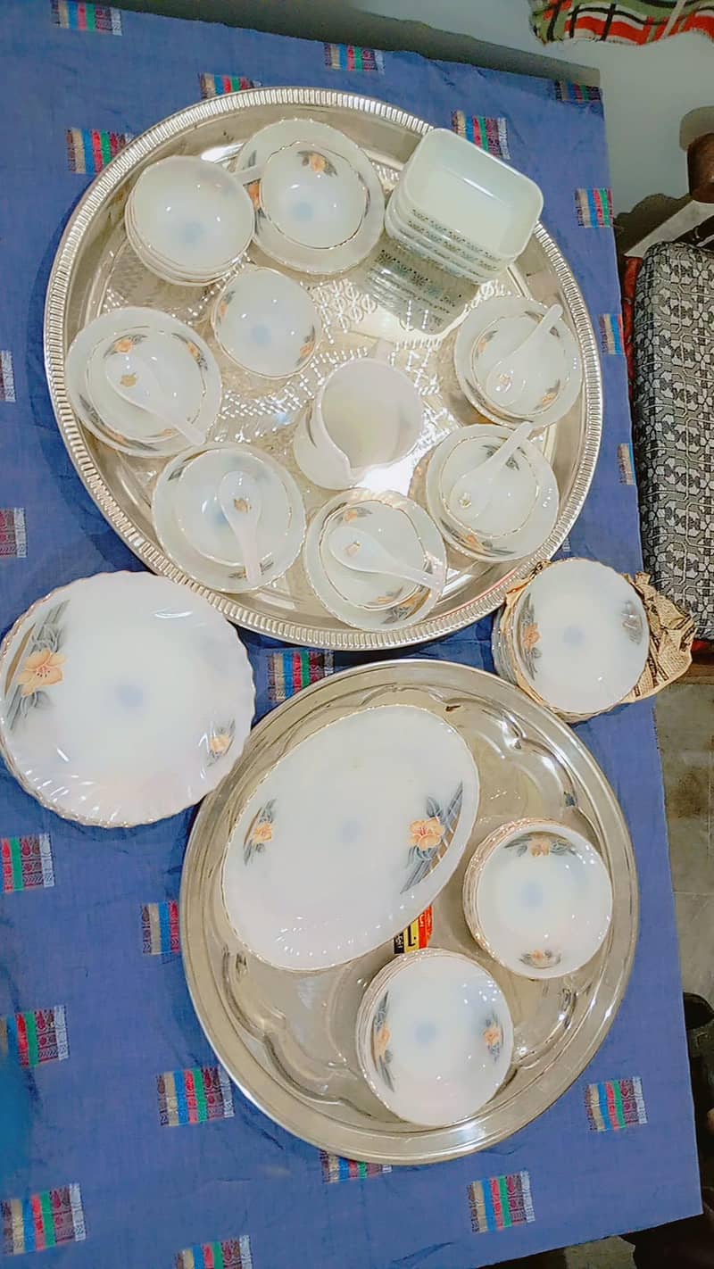 Dinner + Tea set 10