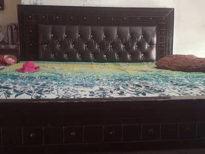 king size bed
