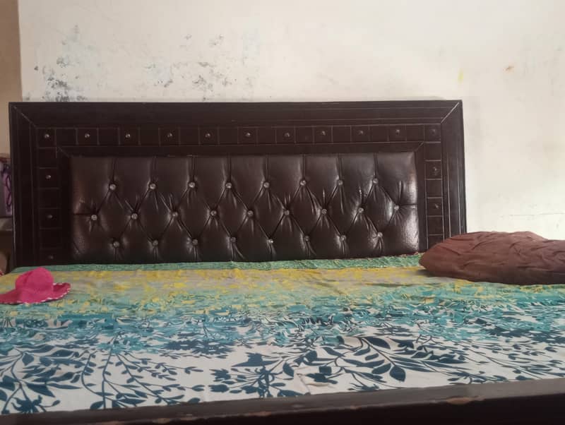 king size bed 2