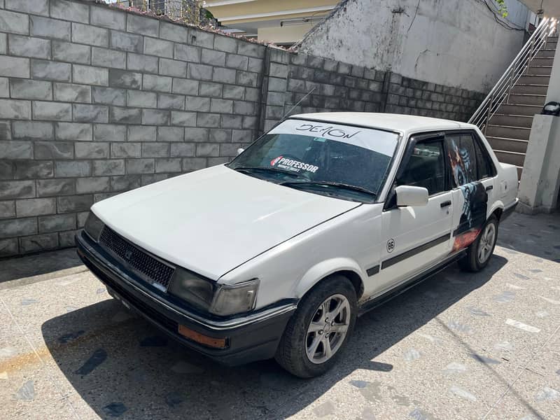 Toyota Corolla 86 3