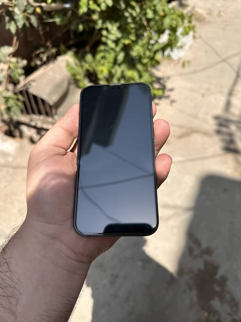 iPhone 13 5