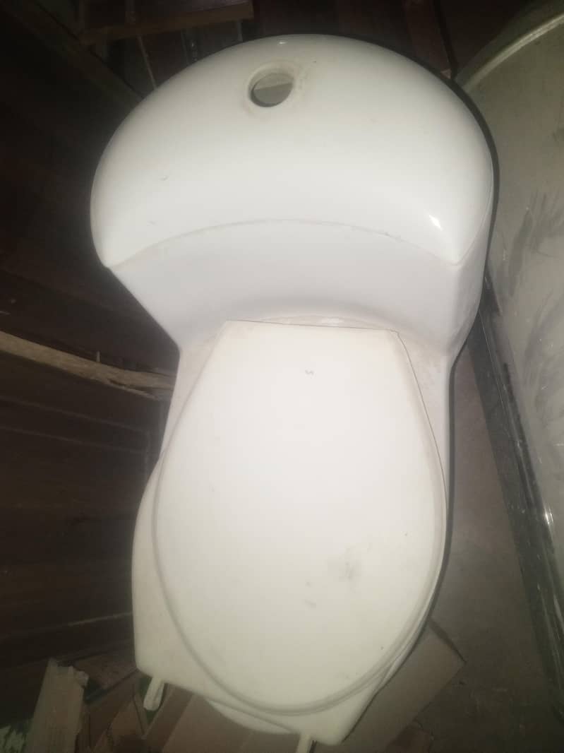 commode 0