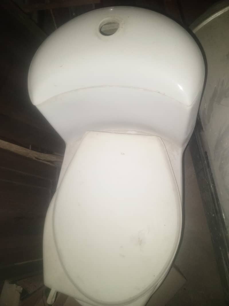 commode 1