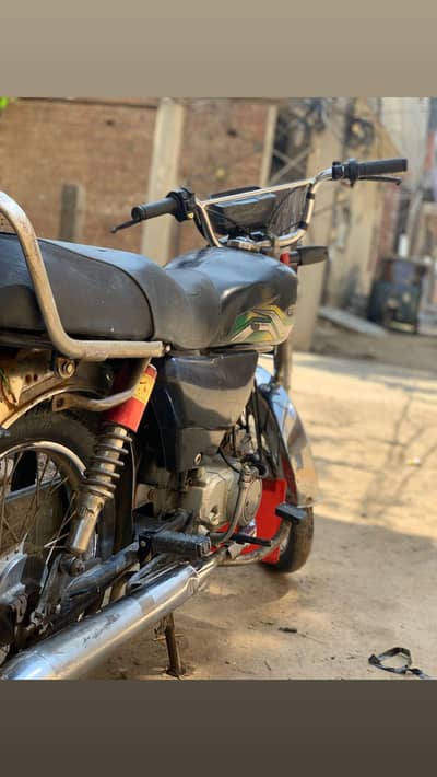 70 BIKE. ROAD PRINCE