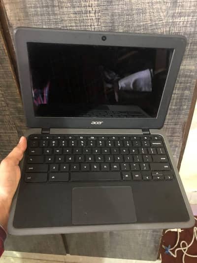 Accer laptop Chromebook touchscreen