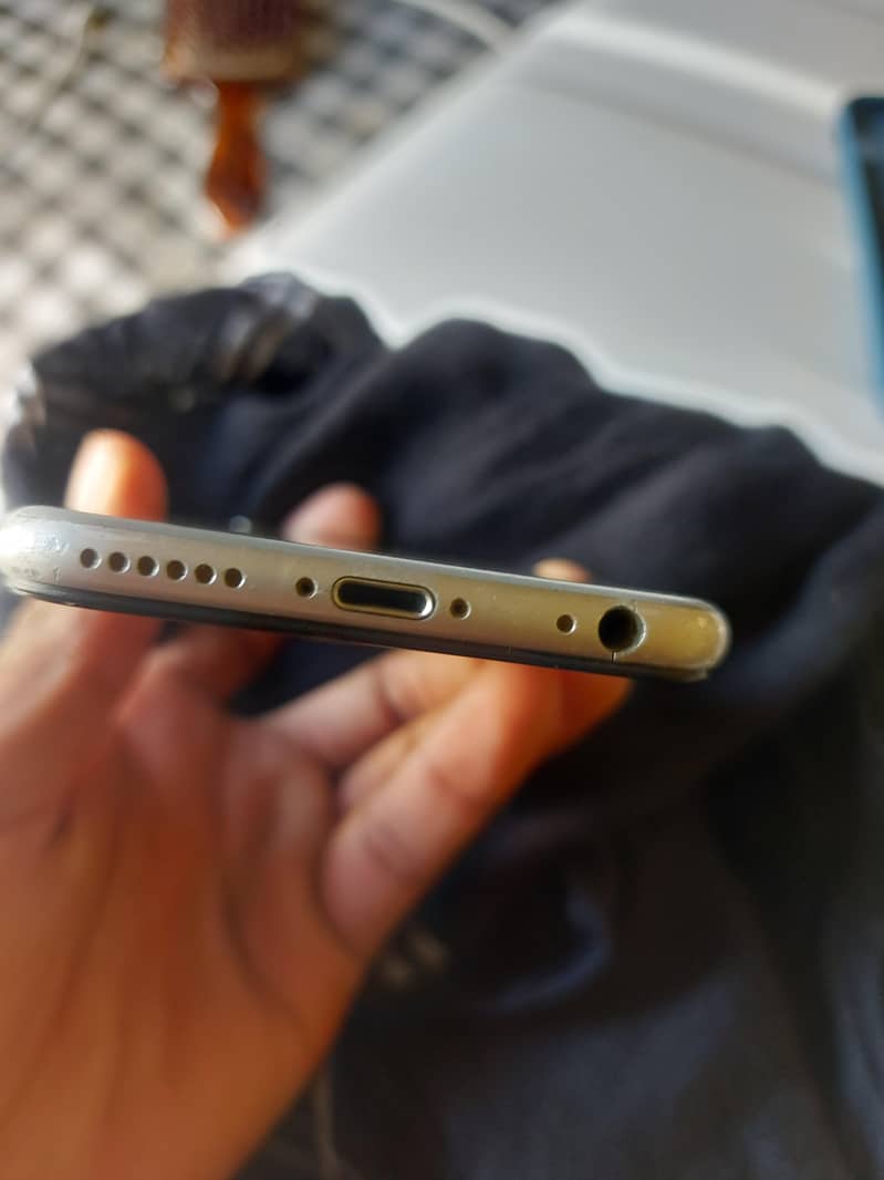 iPhone 6s 0