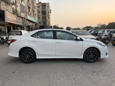 Toyota Altis 2024