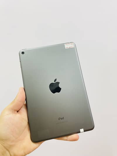 Tablets. IPad. Samsung. Oppo. Lenovo. DocomoAll imported tablets avail