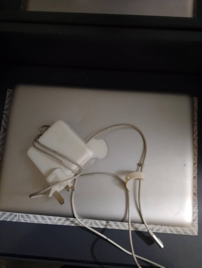 MacBook Pro Apple 6