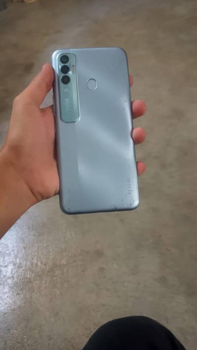 tecno spark 7 pro 4 64 PTA approved