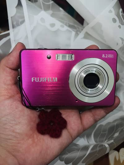 Fujifilm j12 Digicam Trendy Pink Color