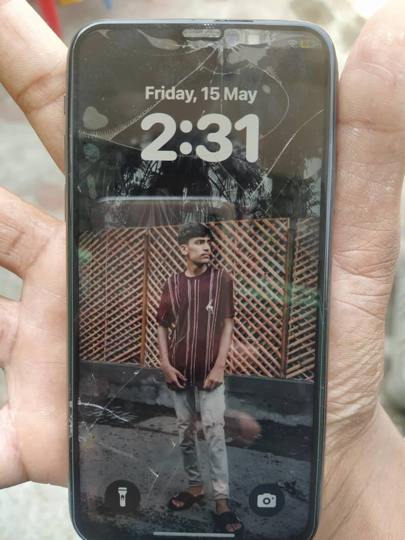 iphone xs 2