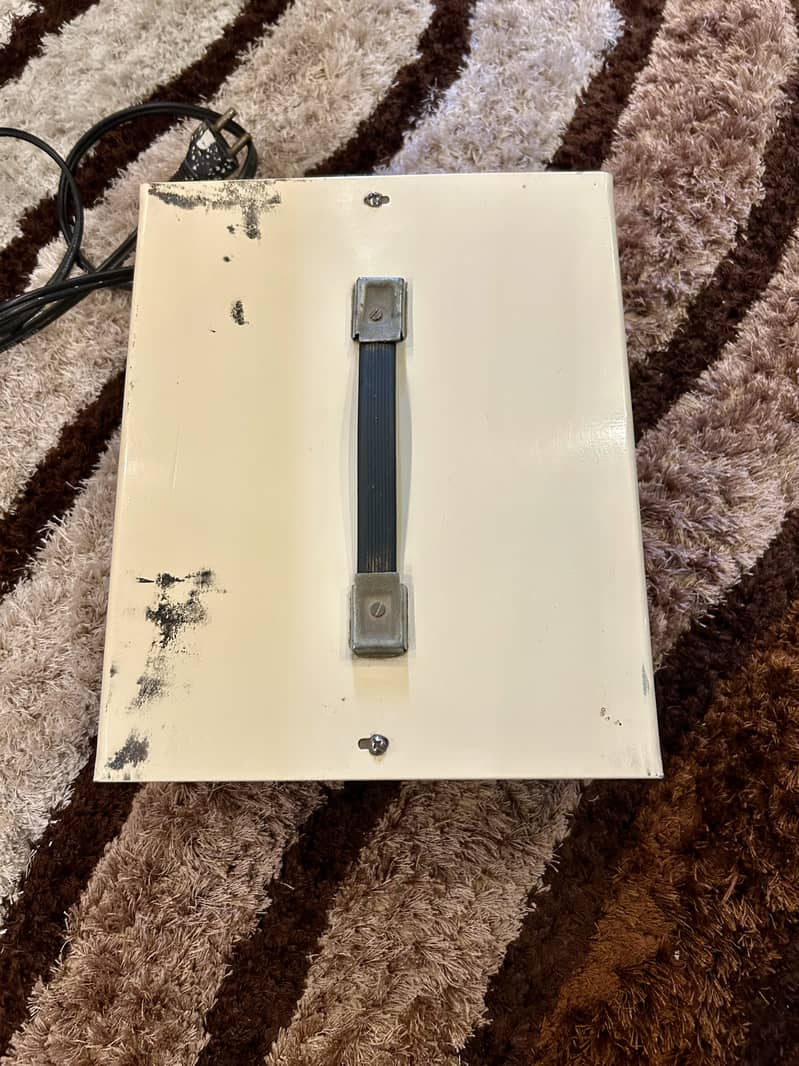 2000 Watts Stablizer 3