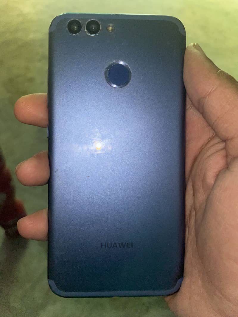 Huawei Nova 2 0