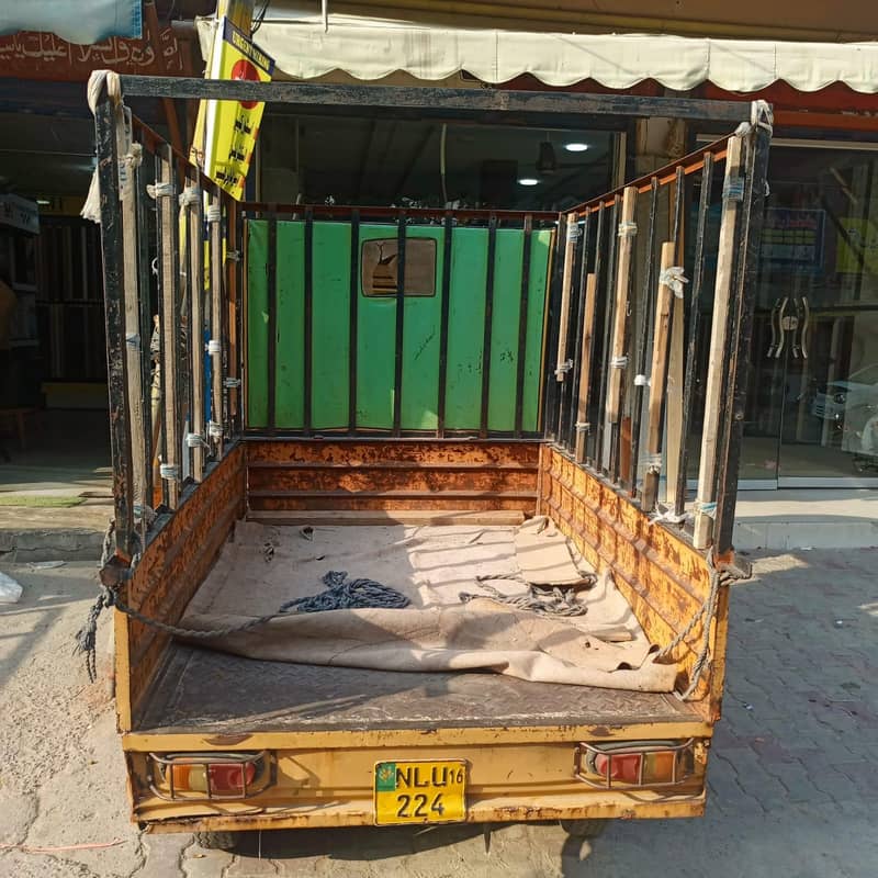 loader rickshaw yellow 6