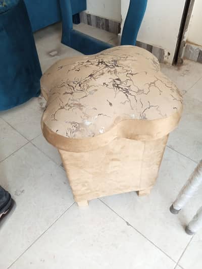 stool new design