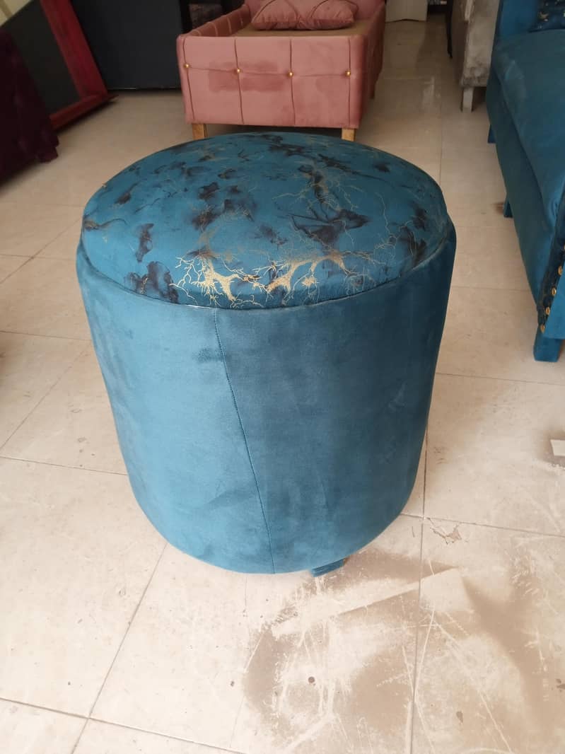 stool new design 1