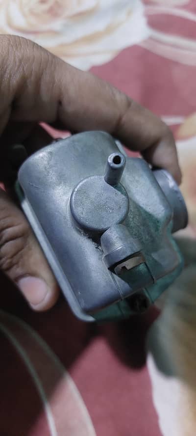 CD70 genuine carburettor