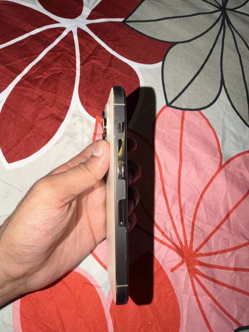 Iphone 14 pro 1