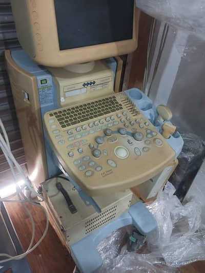 Hitachi-EUS 7500 for Sale