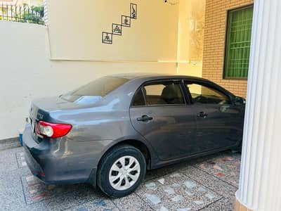 Corolla GLI 2011 Model