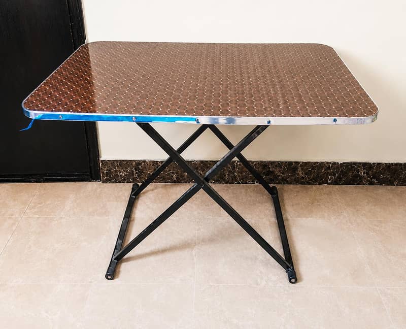 Foldable iron stand 0