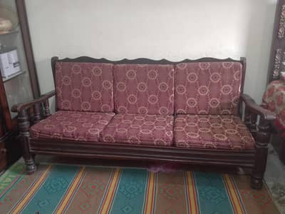 sofa set lash condishion with coushion