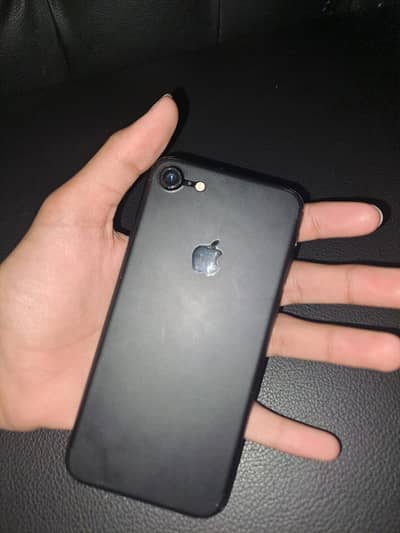iPhone 7 32GB bypassed