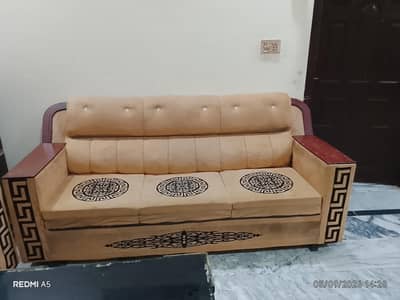 6 seater sofa and table for sale