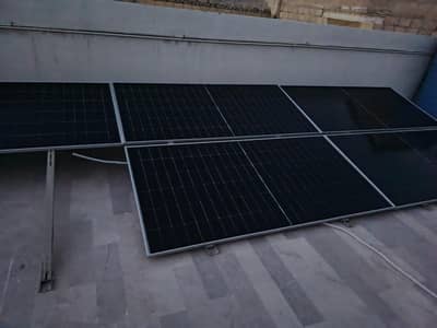 Solar Panels for sale Jinko 585watt
