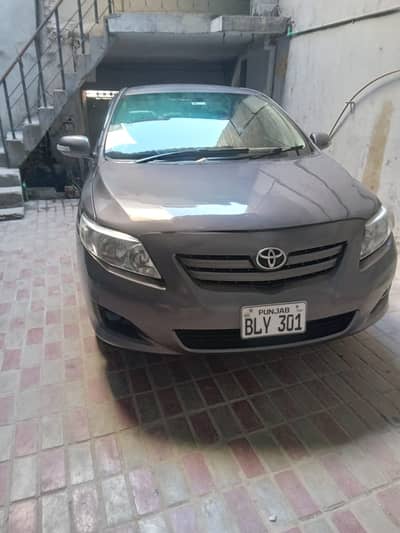 {Toyota Corolla GLI} 2010