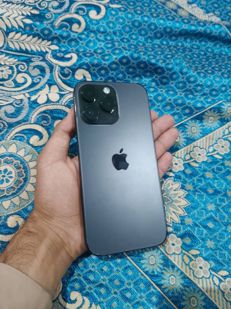 Iphone 14 pro max 0