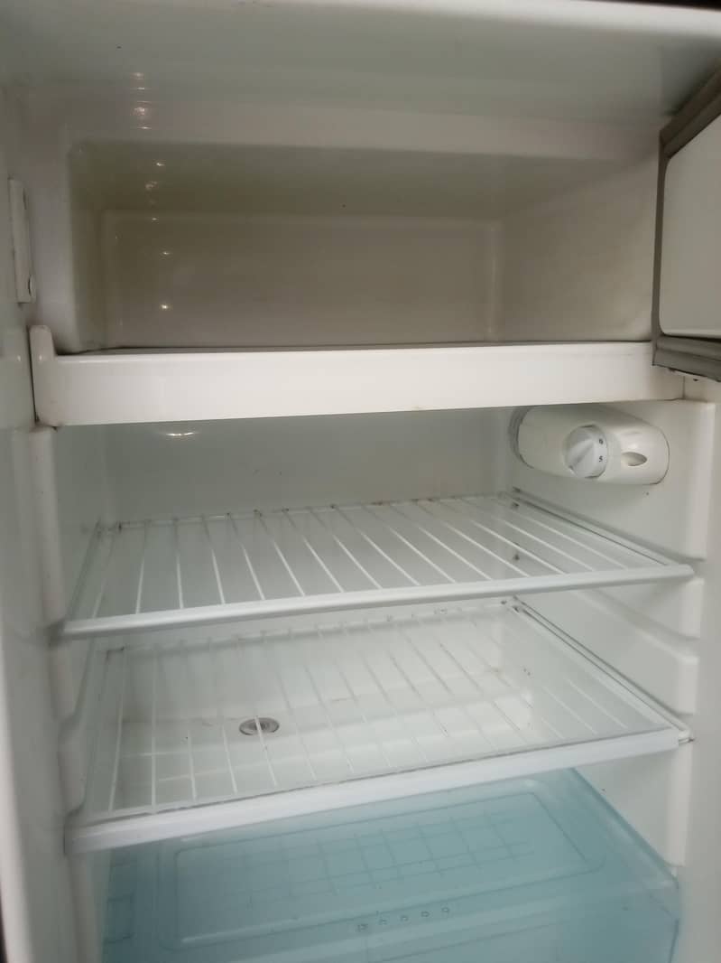 small frige 2