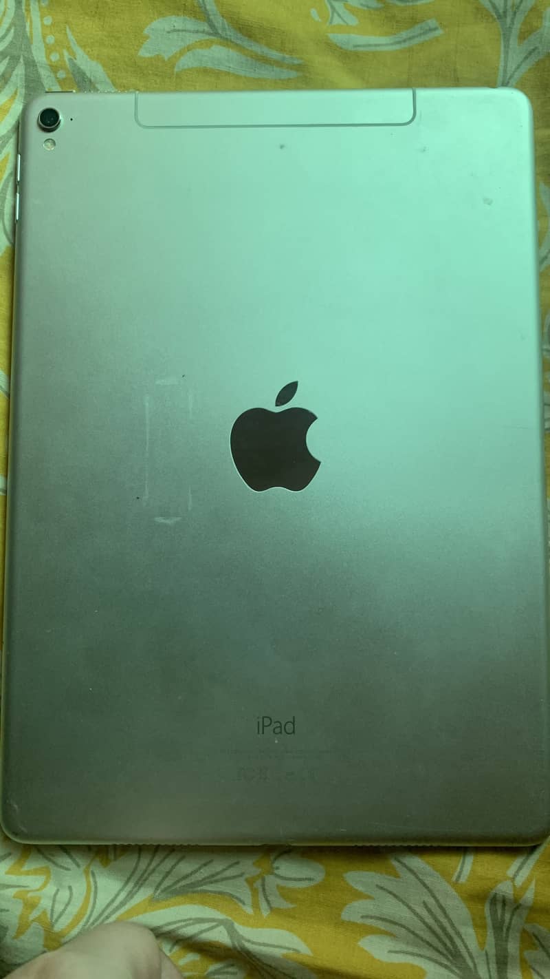 Ipad pro (9.7inch) 6