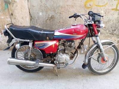 CG 125 (2011)