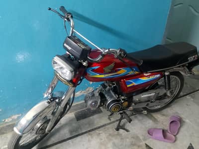 bike k  Jo Saman hai ya hi hai