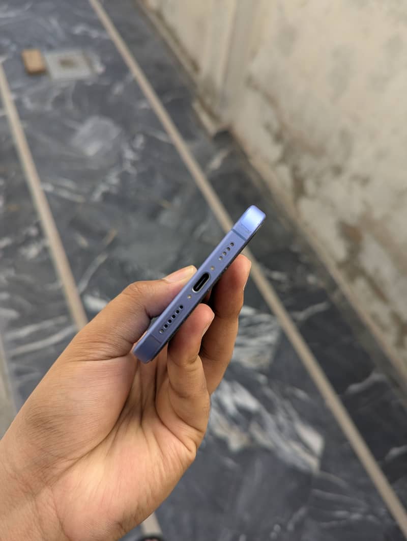 iPhone 16 Plus JV 4