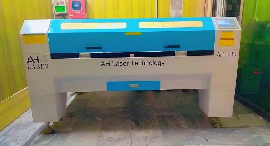 Laser cutting machine 5