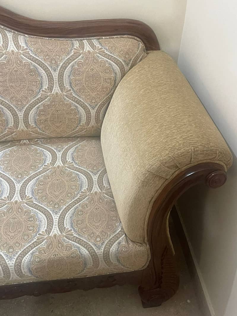 sofa set 1