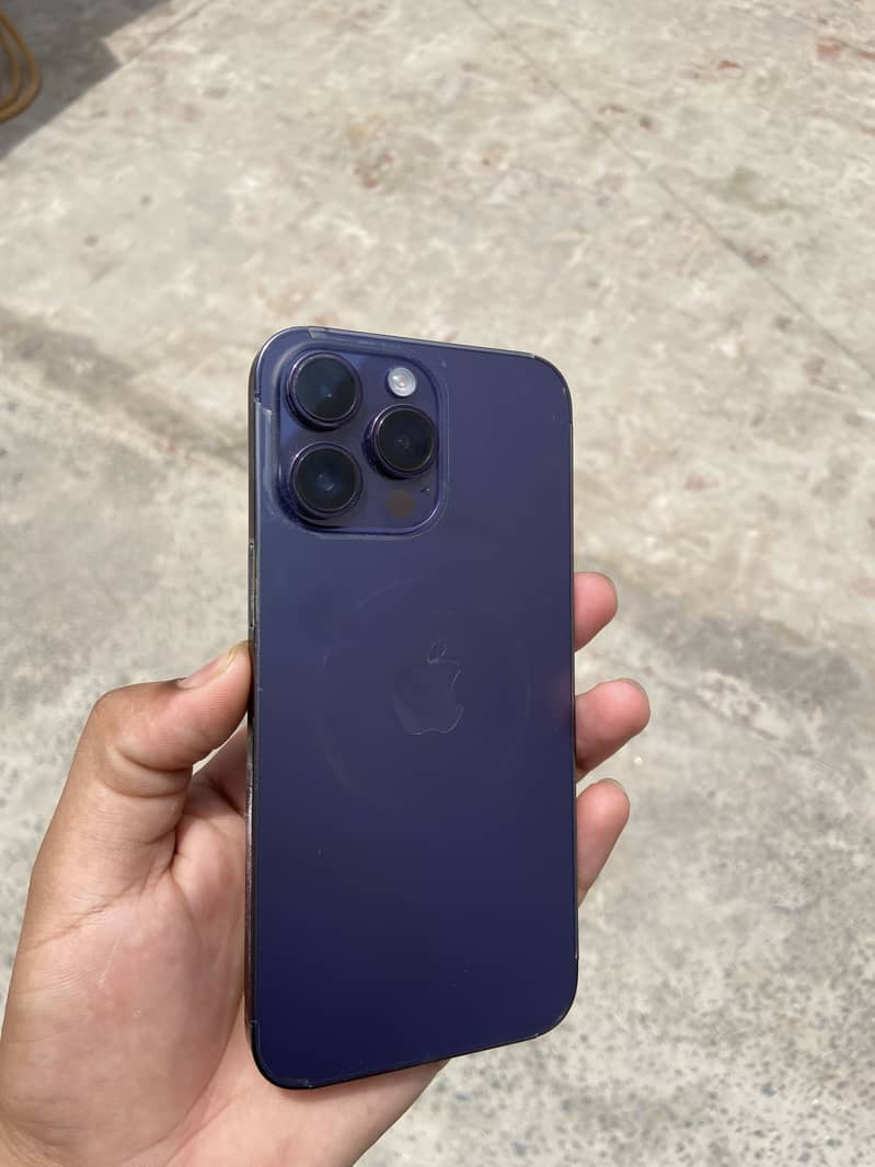 Iphone 14 pro max 4