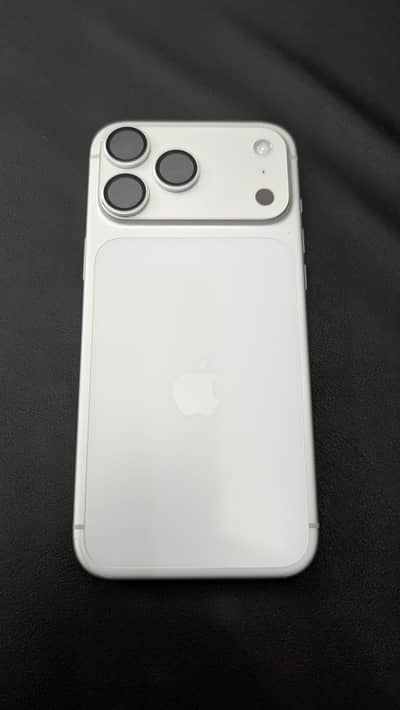i phone 17 pro max