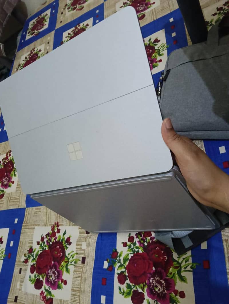 Microsoft surface laptop studio 2