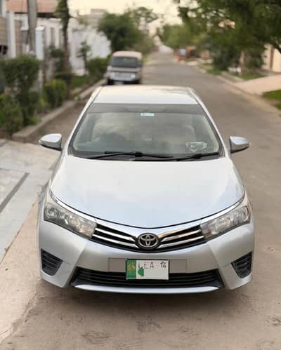 Toyota Corolla Gli VVTi 1.3 Manual Lahore Registered