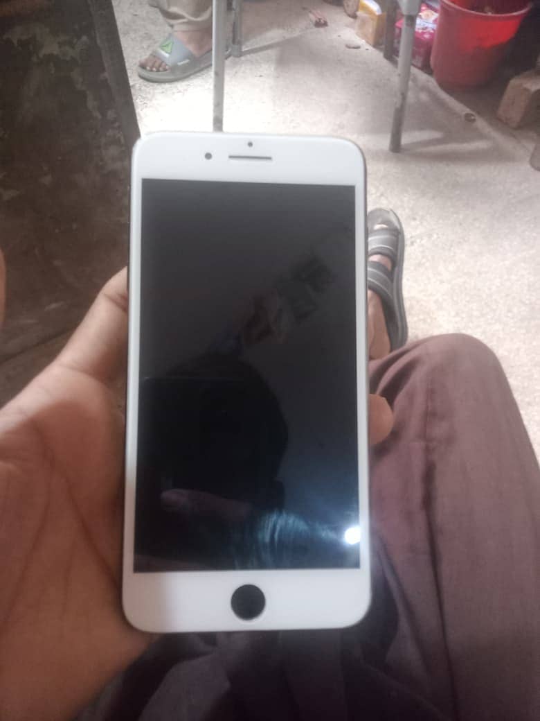 Iphon 7+ 1