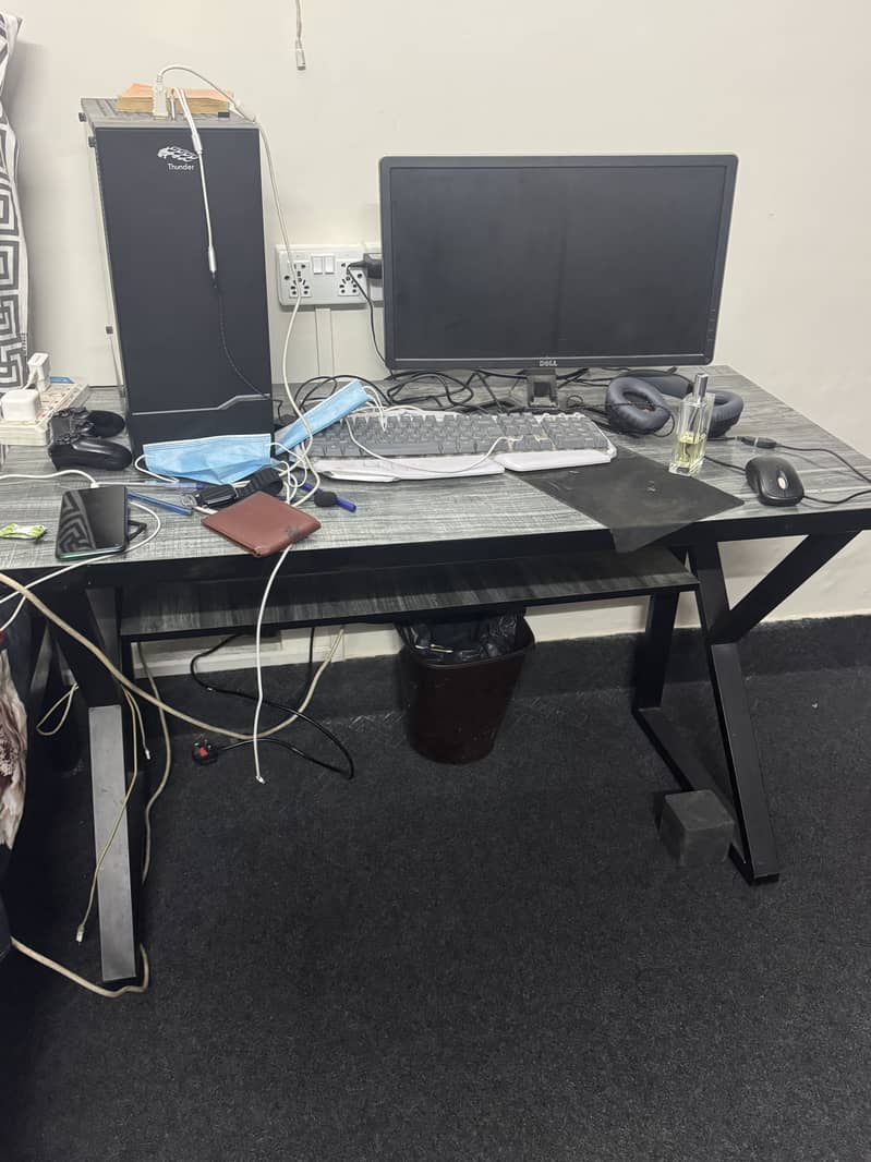 computer table for sale 0