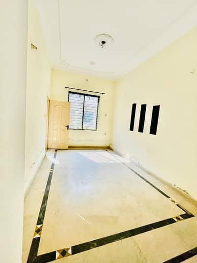 5 Marla lower Portion for rent in Sabzazar near to Main Fori Rabta keray