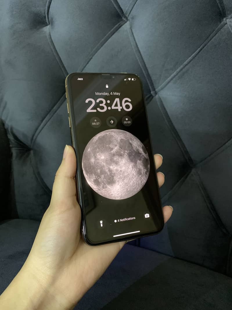 IPHONE XS MAX 1