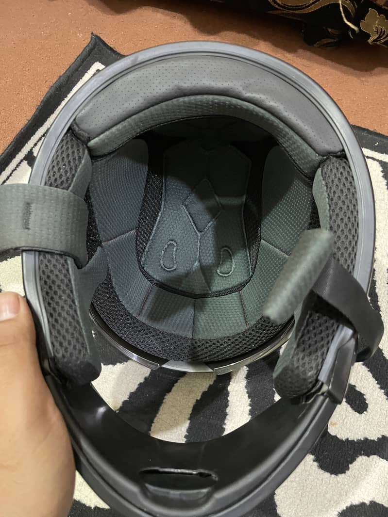 Nice Helmet 4